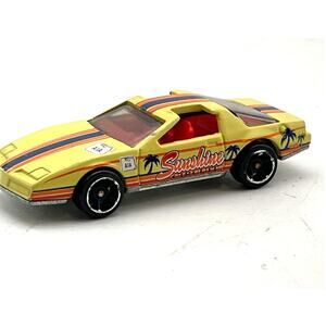 Hot Wheels Road Trippin Florida Coast Hwy 80's Pontiac Firebird Sunshine Circuit